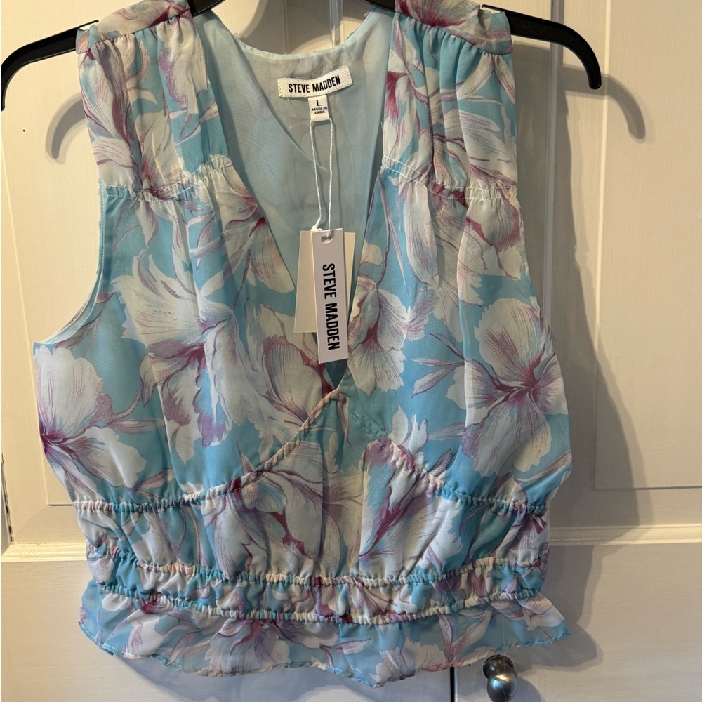 Steve Madden Aqua and Purple Floral Crop Top - Picture 3 of 5